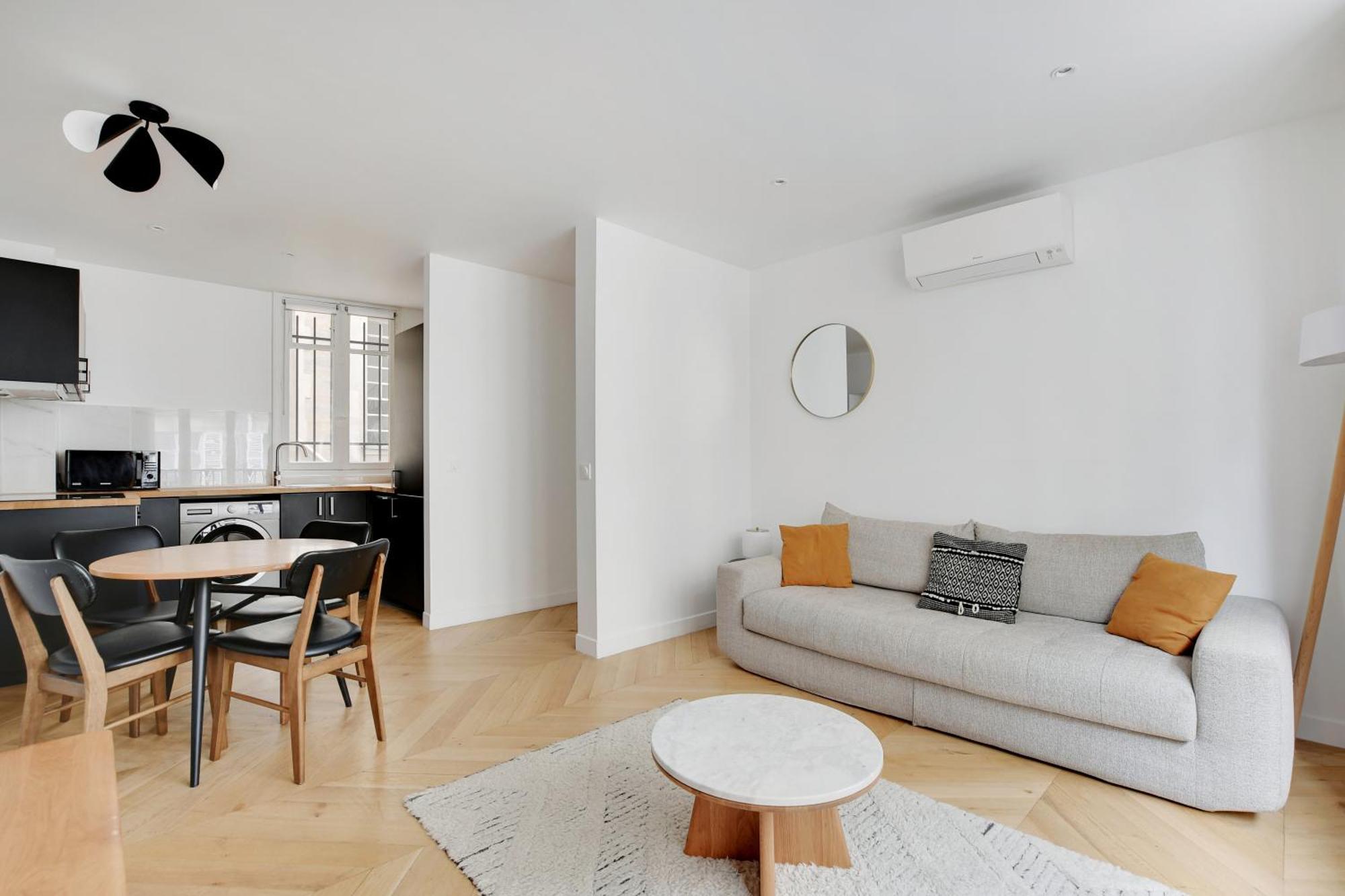 פריז Pick A Flat'S Apartments In Saint Michel - Rue Du Sommerard מראה חיצוני תמונה